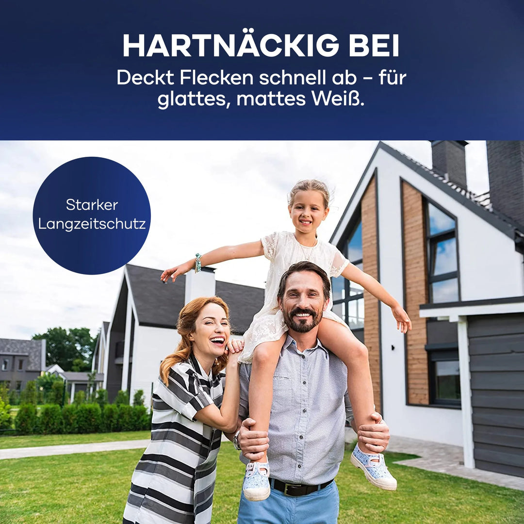 Ein lächelnder Mann trägt ein Mädchen auf seinen Schultern neben einer Frau vor einem modernen Haus. plid Silikon-Fassadenfarbe wasserabweisend &amp; atmungsaktiv bietet starken Wetterschutz sowie schnelle, gleichmäßige Abdeckung für dauerhaften Schutz.