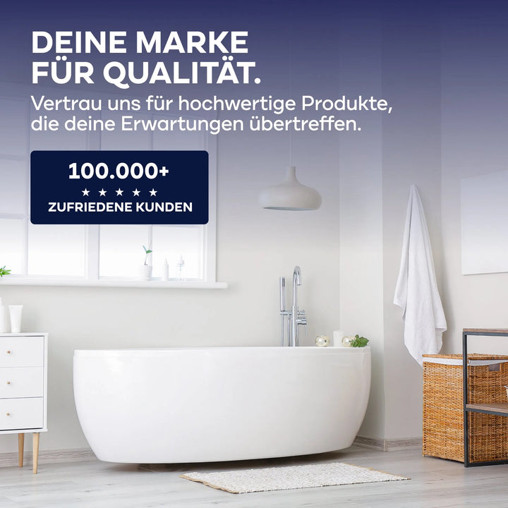 Modernes Bad mit freistehender Wanne, Handtuch und Pflanzen; Text: plid - Deine Marke für hochwertige Bad- &amp; Küchenfarbe, schimmelresistent &amp; abwaschbar. Über 100.000 zufriedene Kunden vertrauen auf unsere Qualität!.
