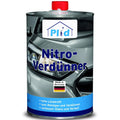 Ein Metallkanister plid Plid Nitro-Verdünner - stark & schnell für Lacke & Reinigung mit roter Kappe, Autoabbildung und Deutschlandflagge, zum Reinigen, Werkzeugreinigen, Verdünnen von Lacken und zur Erhöhung von Glanz und Verlauf.