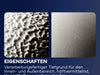 Nahaufnahme von zwei Oberflächen: die linke Seite zeigt ein unregelmäßiges, strukturiertes Muster mit Unebenheiten und Schatten; die rechte Seite weist eine glattere, körnige Struktur auf. Darunter erscheint ein deutscher Text, der die Produkteigenschaften beschreibt.